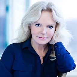 Lucinda Riley